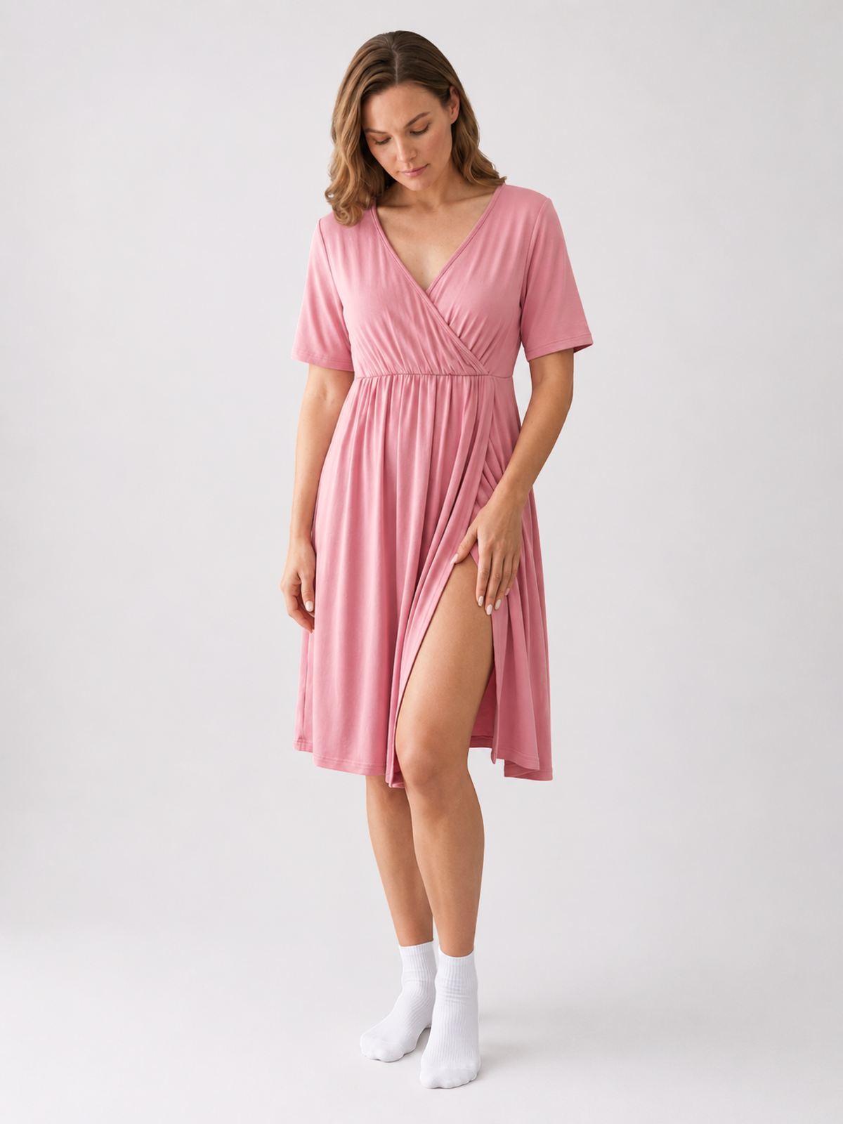Hospital Delivery Gown and Nursing Nightgown with Snap Back