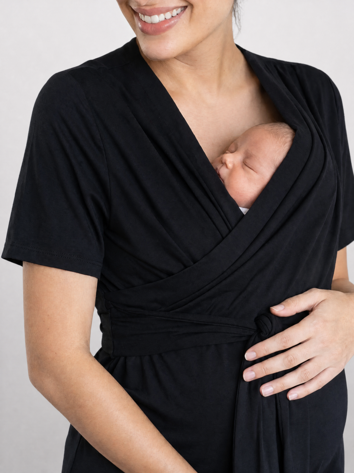 Newborn Wrap Carrier Bonding Top to Tie and Adjust